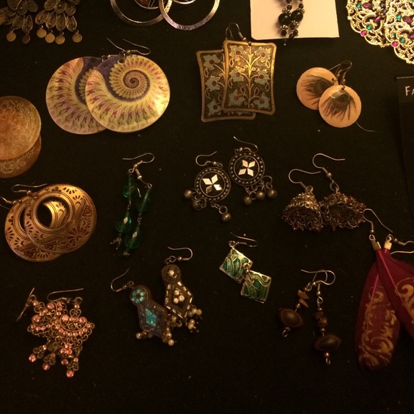 SOLD Lot of 20 earrings! - Picture 4 of 4