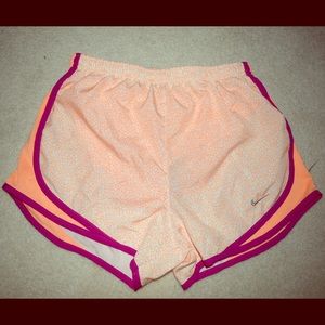 Women's NIKE Tempo Running Shorts (size small)