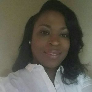 Meet your Posher, Khalisha