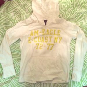 NEVER WORN AMERICAN EAGLE HOODIE