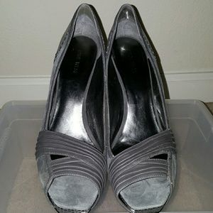 Nine West pep toe pumps