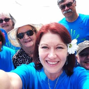 Meet your Posher, April