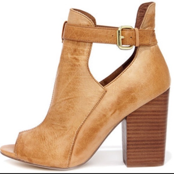 Chinese Laundry cognac leather peep toe bootie 7.5