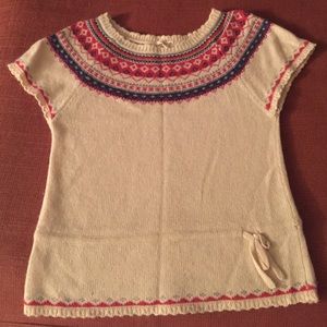 Cute top. Couple times worn