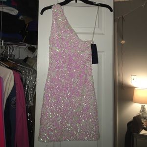 Cute white sequin One shoulder Dress