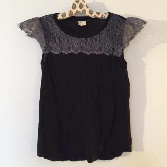 Eloise Anthropologie cap sleeve lace top