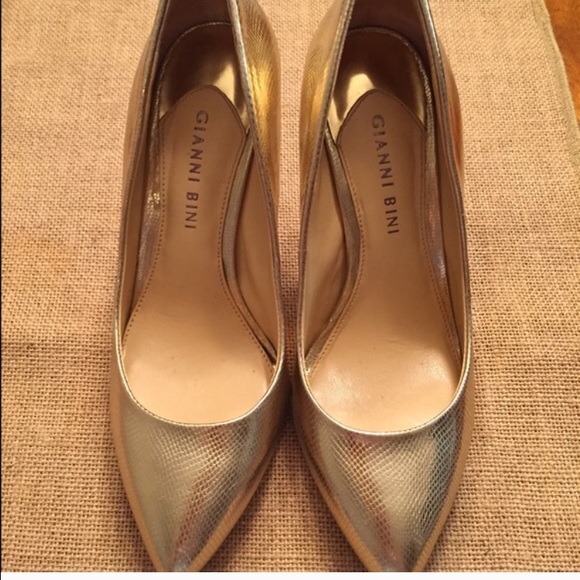 Gold heel and hologram heel bundle