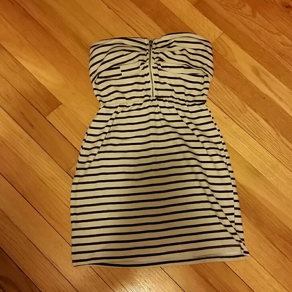 Dress ✨sold✨