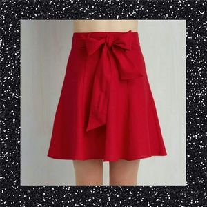 ModCloth Musee Matisse Skirt in Crimson