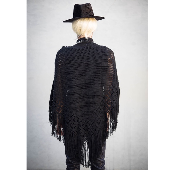 Rue21 Sweaters - ๐HP๐๐ w/tags Fringe Net Poncho Wrap Edgy Witchy Rue21 Sweaters - ๐HP๐๐ w/tags Fringe Net Poncho Wrap Edgy Witchy