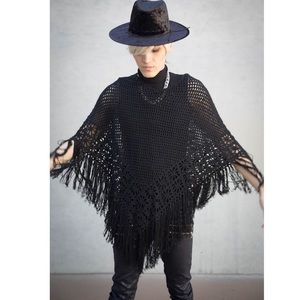Rue21 Sweaters - 🎉HP🎉🆕 w/tags Fringe Net Poncho Wrap Edgy Witchy Rue21 Sweaters - 🎉HP🎉🆕 w/tags Fringe Net Poncho Wrap Edgy Witchy