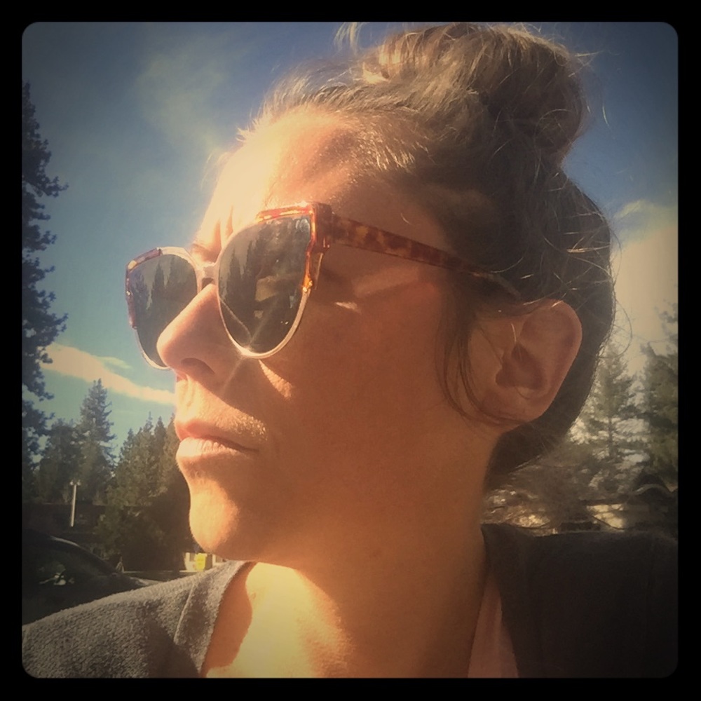 Meet your Posher, Lauren