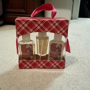 Brand New Japanese Cherry Blossom Gift Set
