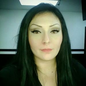 Meet your Posher, Jenny