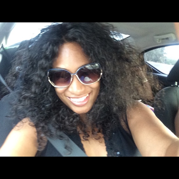 Meet your Posher, Chrystal