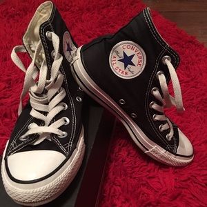 Black high top converse