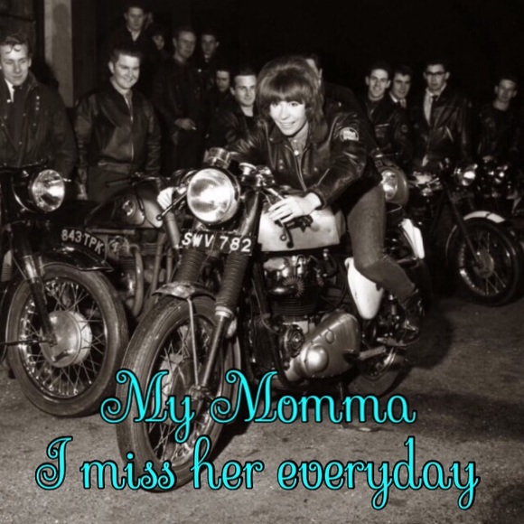 🐳 GET TO KNOW ME 🐳