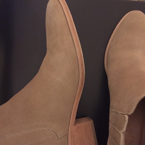 Joie Barlow boots