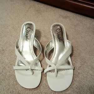 Hardly Worn White High-heels Size 11