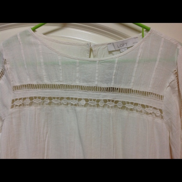 Ann Taylor loft full sleeve blouse - Picture 2 of 4