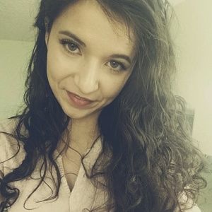 Meet your Posher, Jada