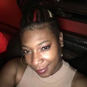 Meet your Posher, Nada