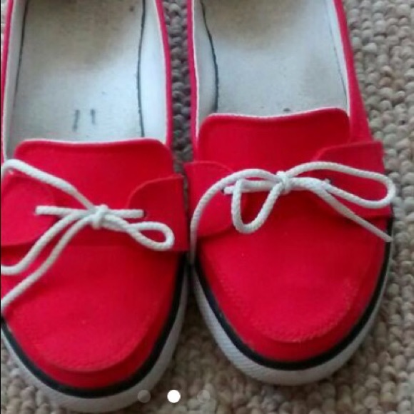 Nike boat shoes