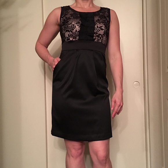 Max and Cleo Lace Black Dress with pockets. - Picture 1 of 3