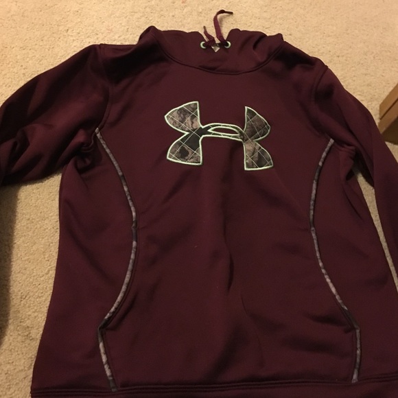 Under armour hoody - Picture 1 of 1