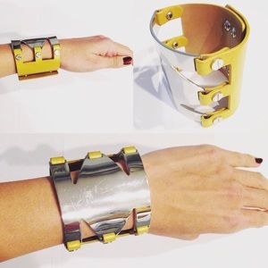 Vince Camuto Leather/Hardware Fashion Bracelet