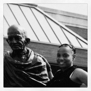 Meet your Posher, Denise