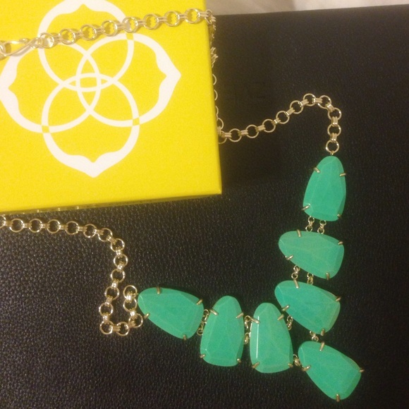 Kendra Scott Harlie Necklace