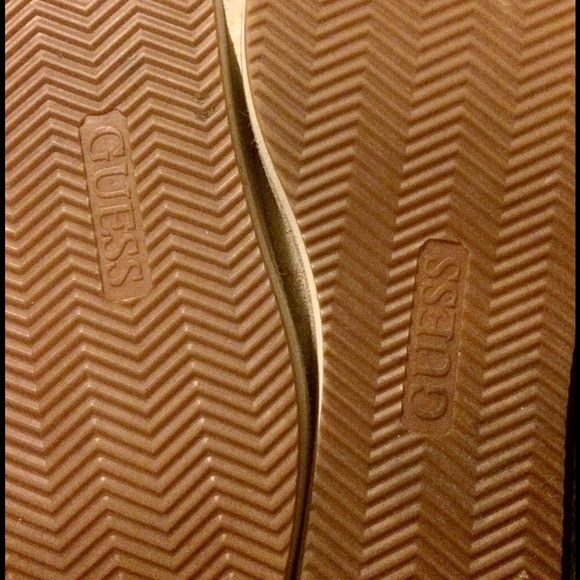 🚫🚫 SOLD 🚫🚫 GUESS™ Harmonie/Beige Boots - Picture 4 of 4