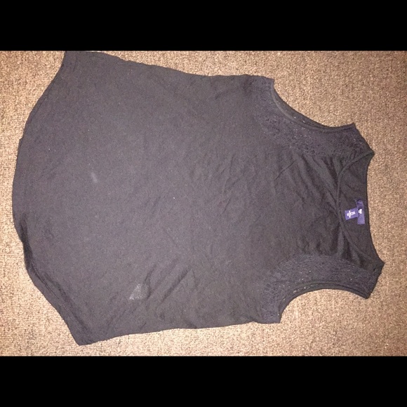 NWOT Gap Short Sleeve Top
