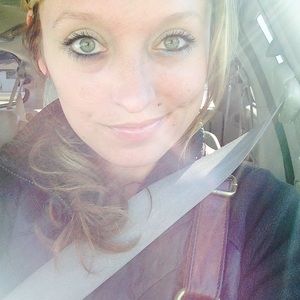 Meet your Posher, Mandy