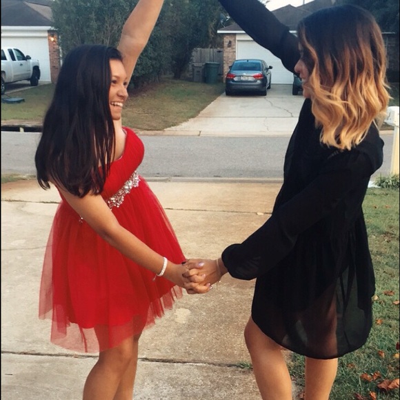 Meet your Posher, Alyssa - Picture 1 of 1