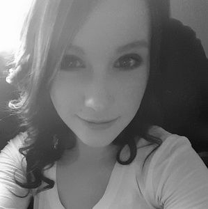 Meet your Posher, Cierra