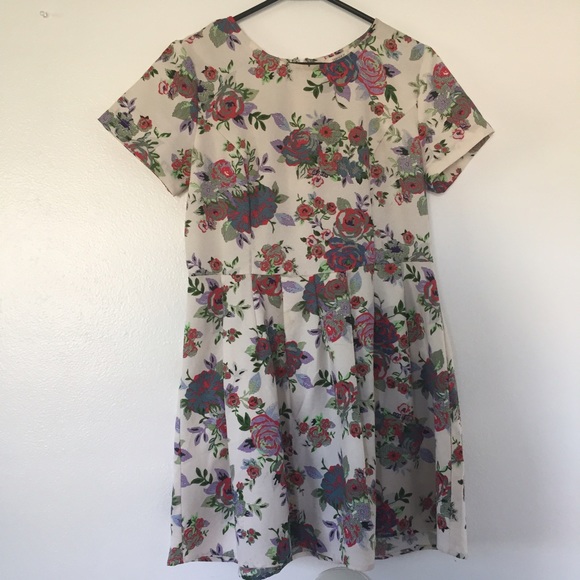 🚫sold🚫Forever 21 floral dress