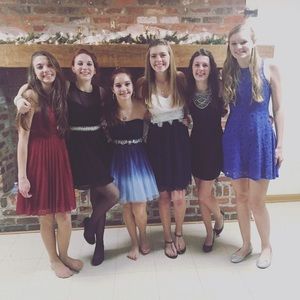 Meet your Posher, Alyssa