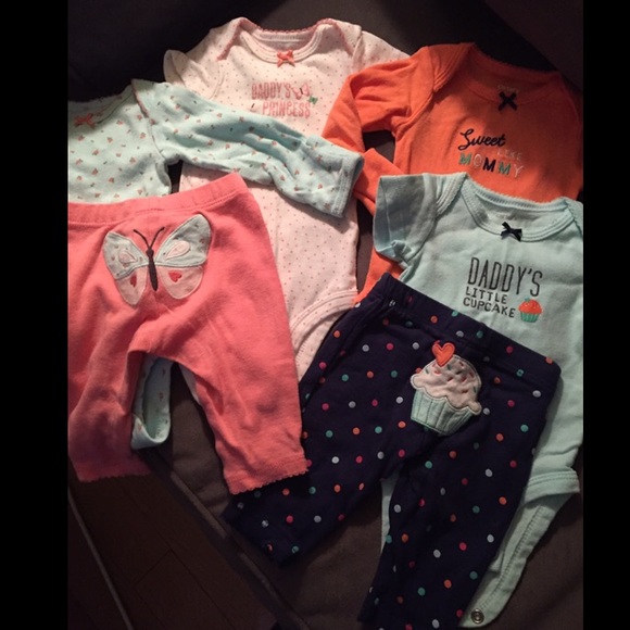 ❗️SOLD❗️NB Baby Girl Bundle