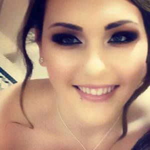 Meet your Posher, Lora