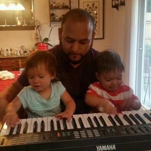 Meet your Posher, Zeus