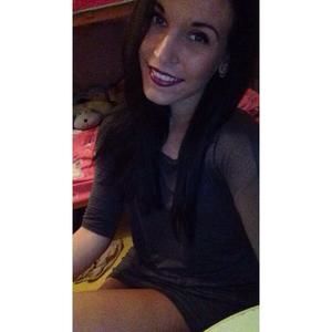 Meet your Posher, Cassie