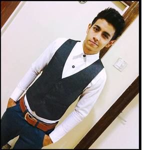 Meet your Posher, Arora