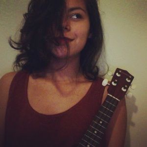 Meet your Posher, Ana