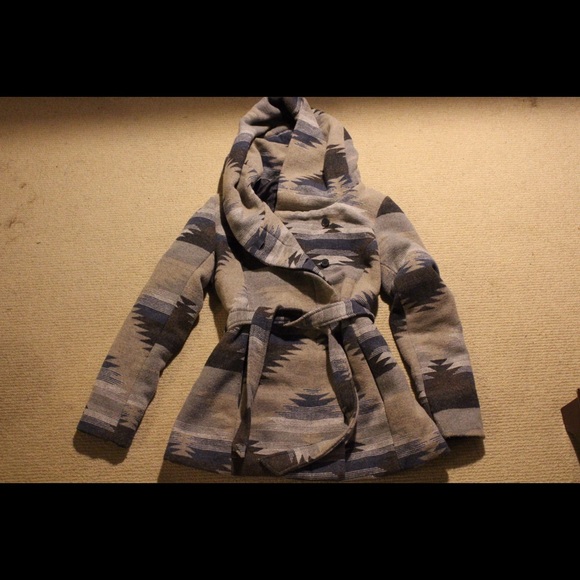 Aztec Patterned Coat w/Sash