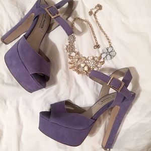 Steve Madden suede heels