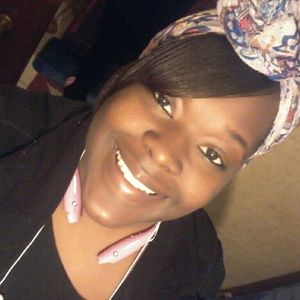 Meet your Posher, Carmesha