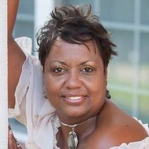 Meet your Posher, Joann