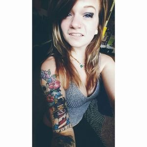 Meet your Posher, Kayla